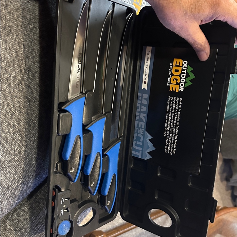 Outdoor Edge Knife Set with Blue Handles Filet Knife’s - Picture 2 of 2